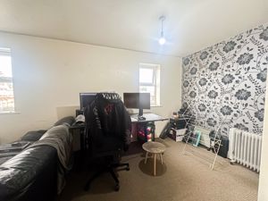 Photo 6- click for photo gallery